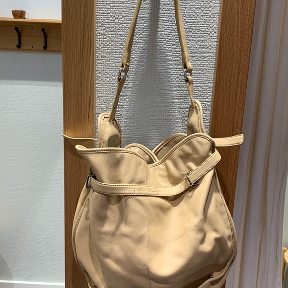 Kenneth Cole Leather Satchel (expendable) - Picture 4 of 8